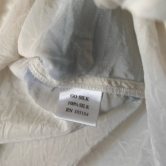 Joyous GoSilk button down - Picture 4 of 4